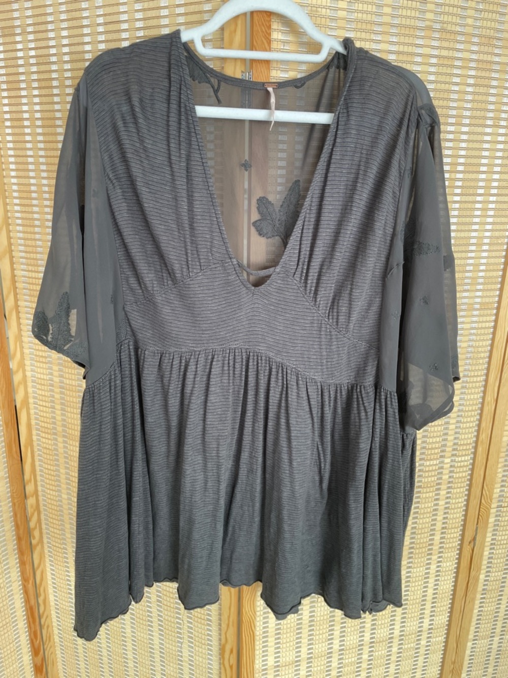 Boho V-Neck Flowy Womens Top in Charcoal Gray - Picture 2 of 15